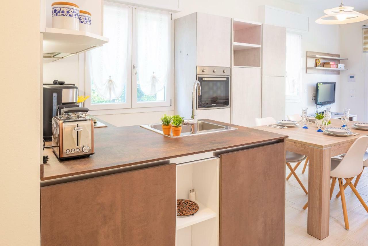 Вилла Family House Bivio Пескьера-дель-Гарда Экстерьер фото